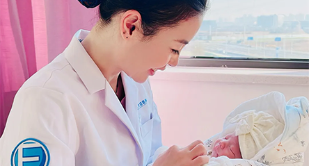 辽宁方大总医院喜迎首位“方大宝宝” 全新产科开启幸福新篇章