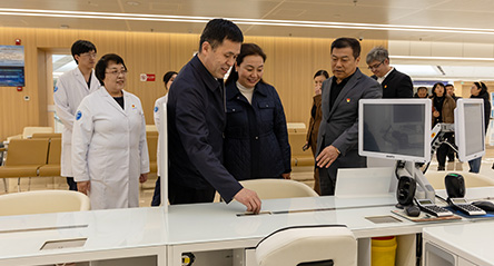 沈阳市卫生健康委深入辽宁方大总医院现场办公 精准赋能医疗发展 守护百姓健康