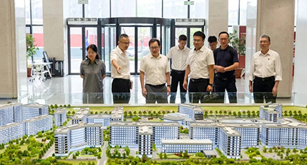 辽宁方大总医院与荣科科技签署战略合作协议 共绘智慧医疗新蓝图